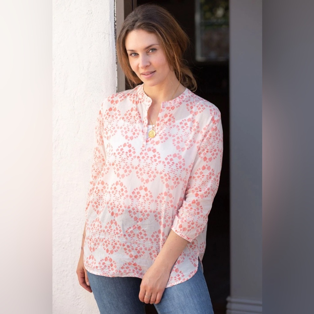 Dolma Kai Geo Print Blouse size Medium